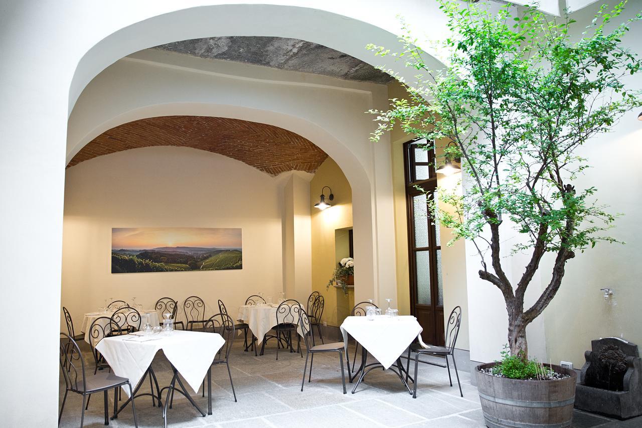 Gasthof Osteria Senza Fretta For Rent Cuneo